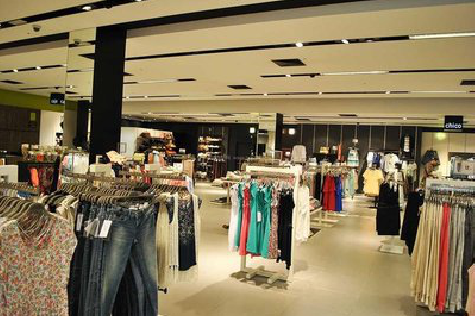 新宁商场里的店面怎么装修？